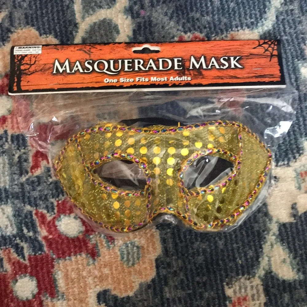 Gold Sequins Masquerade Mask